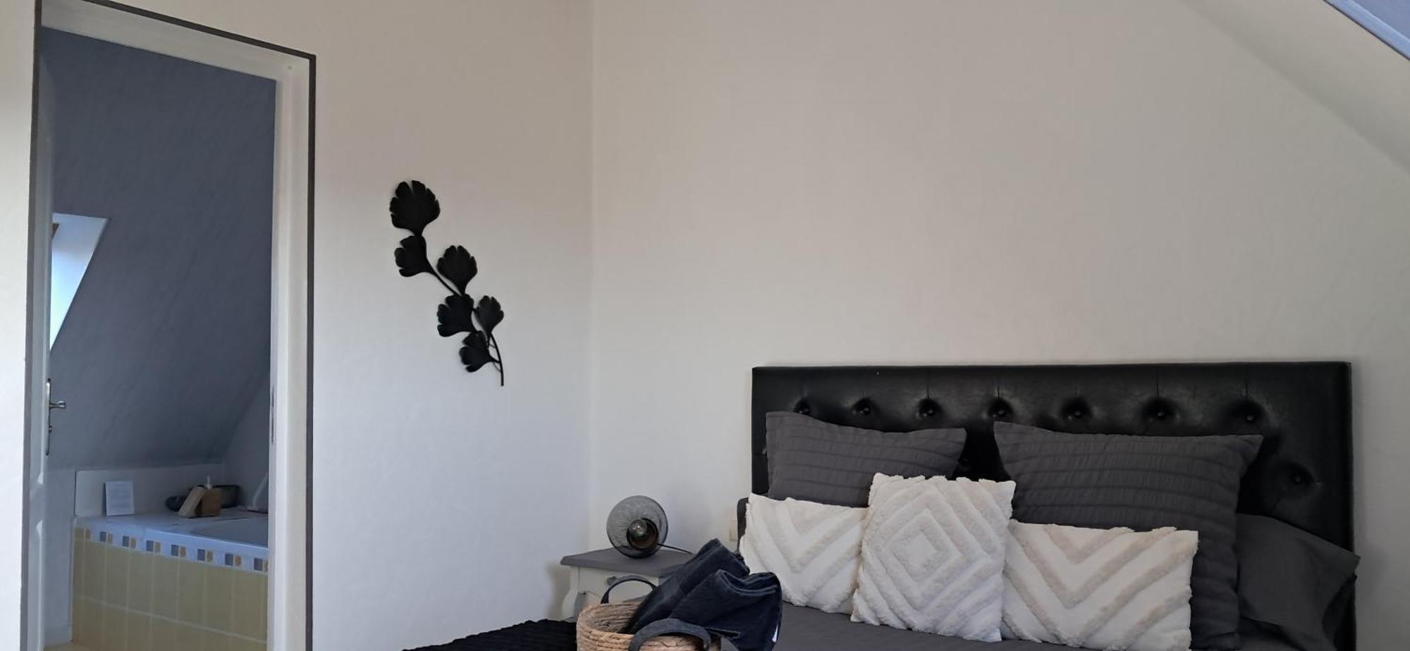 La Maison Des Poulains Frühstückspension *